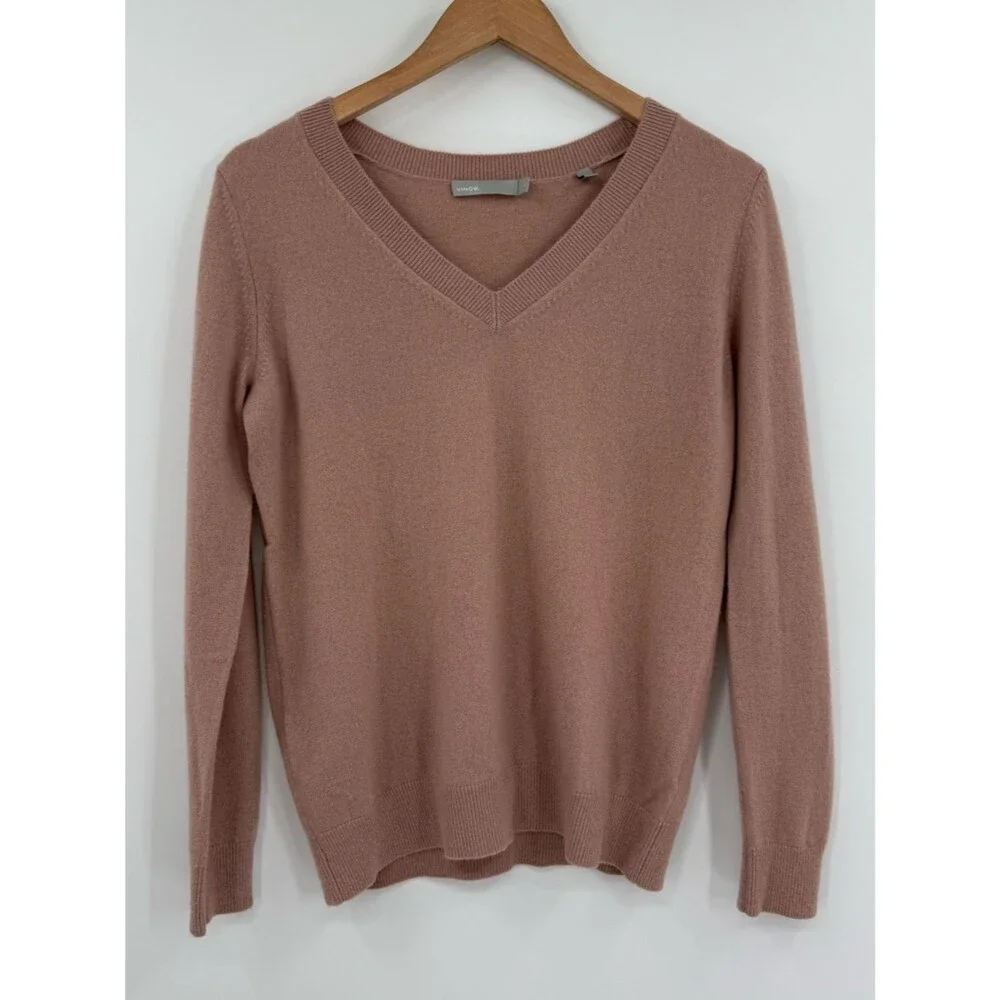 Vince Weekend Cashmere V-Neck Sweater | Mauve | XS